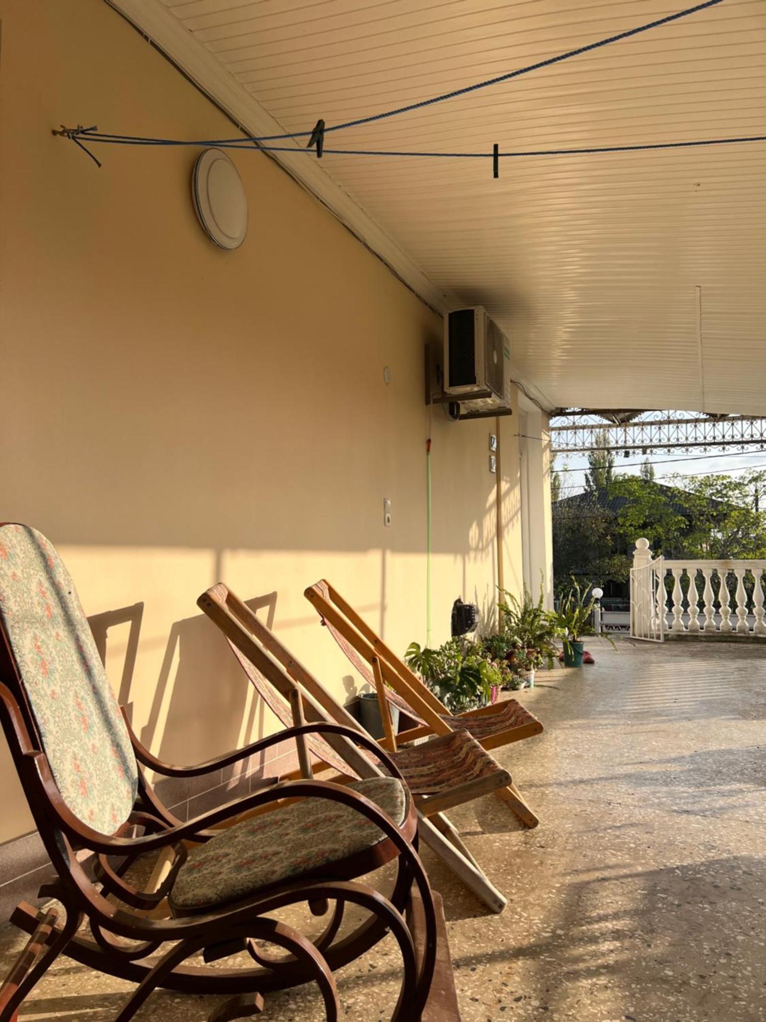 House - Kutaisi International Airport 15 Minutes, Kulashi 15tamar Mepe Street * Samtredia